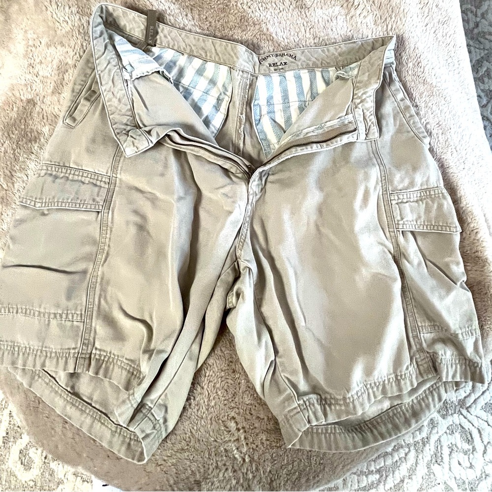 Size 38 Tommy Bahama Relax Cargo Shorts